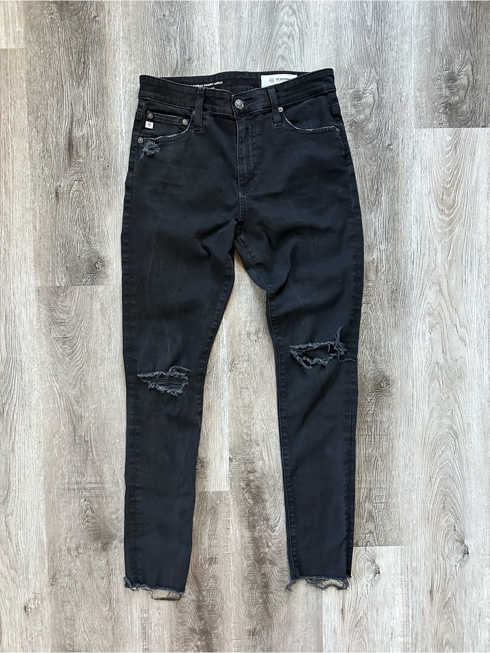 AG Denim Adriano Goldschmied 
The Farah High Rise Skinny Ankle 
Size 28R Black